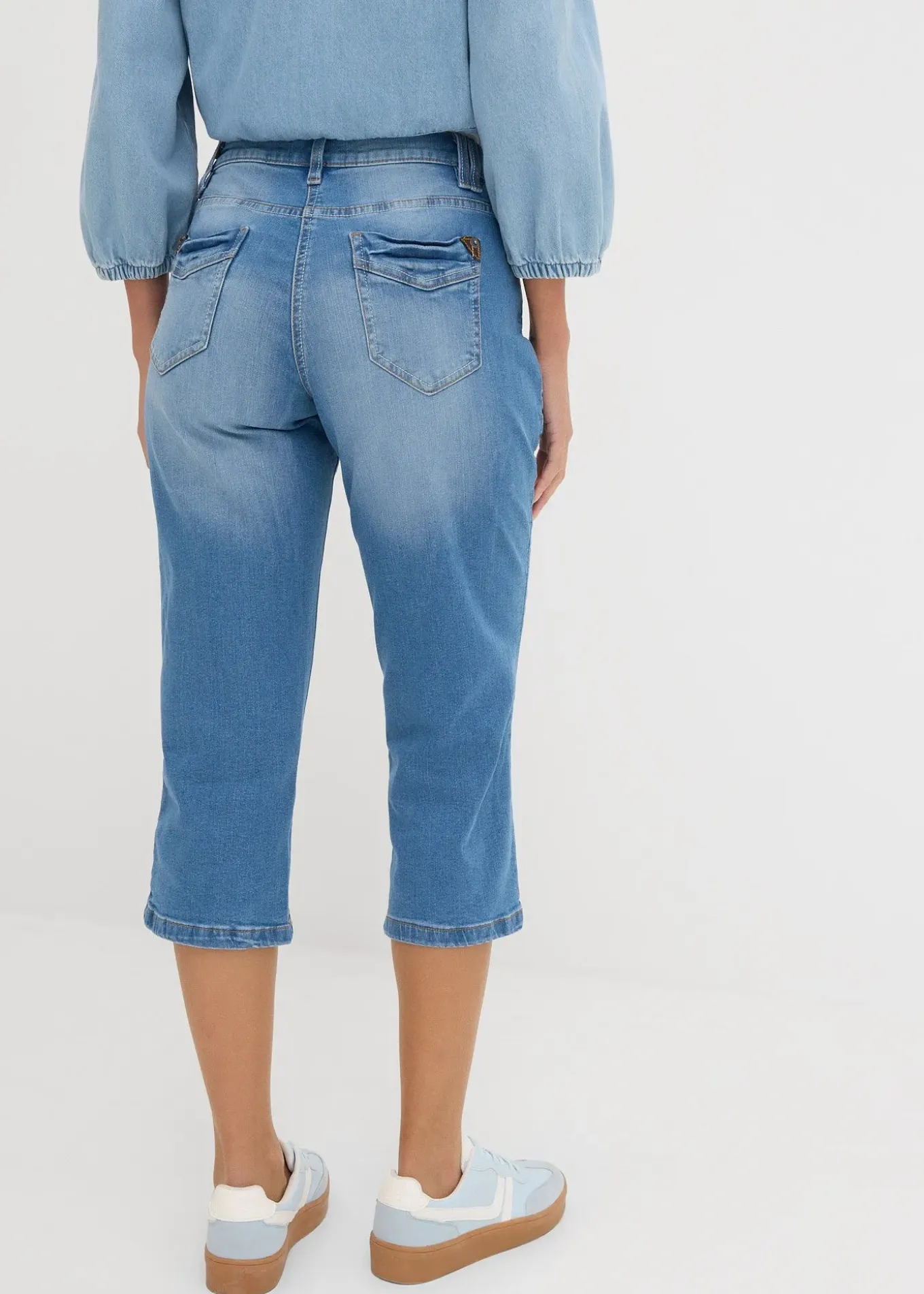 Jean corsaire slim, taille mi-haute