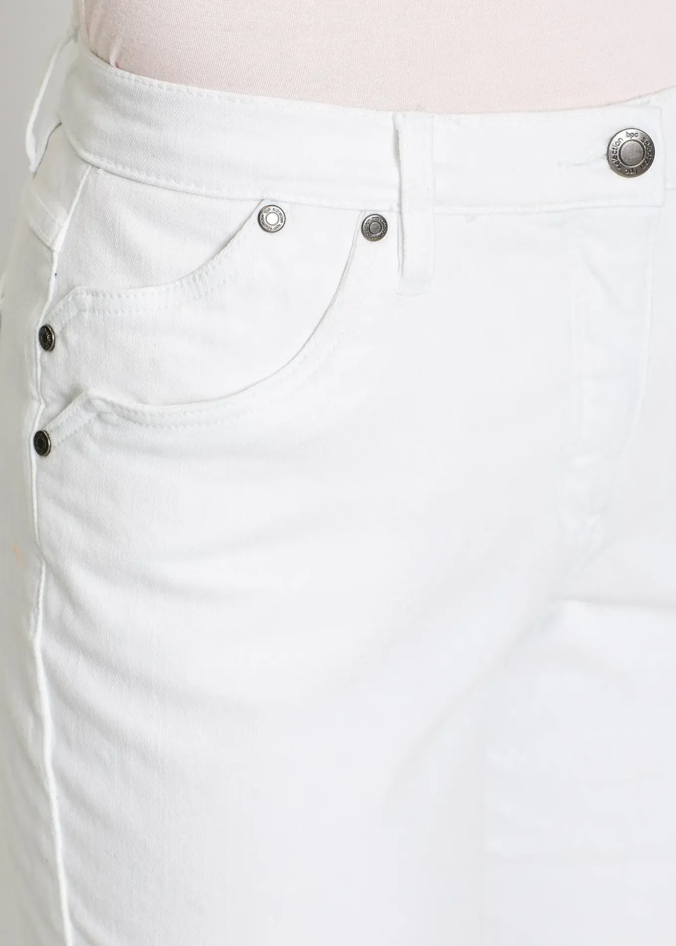 Jean corsaire, taille mi-haute