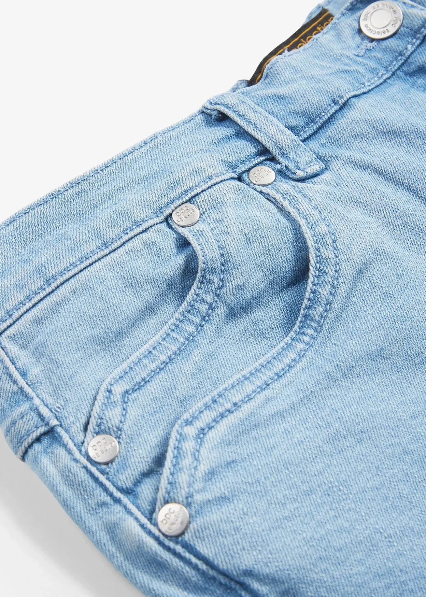 Jean corsaire, taille mi-haute