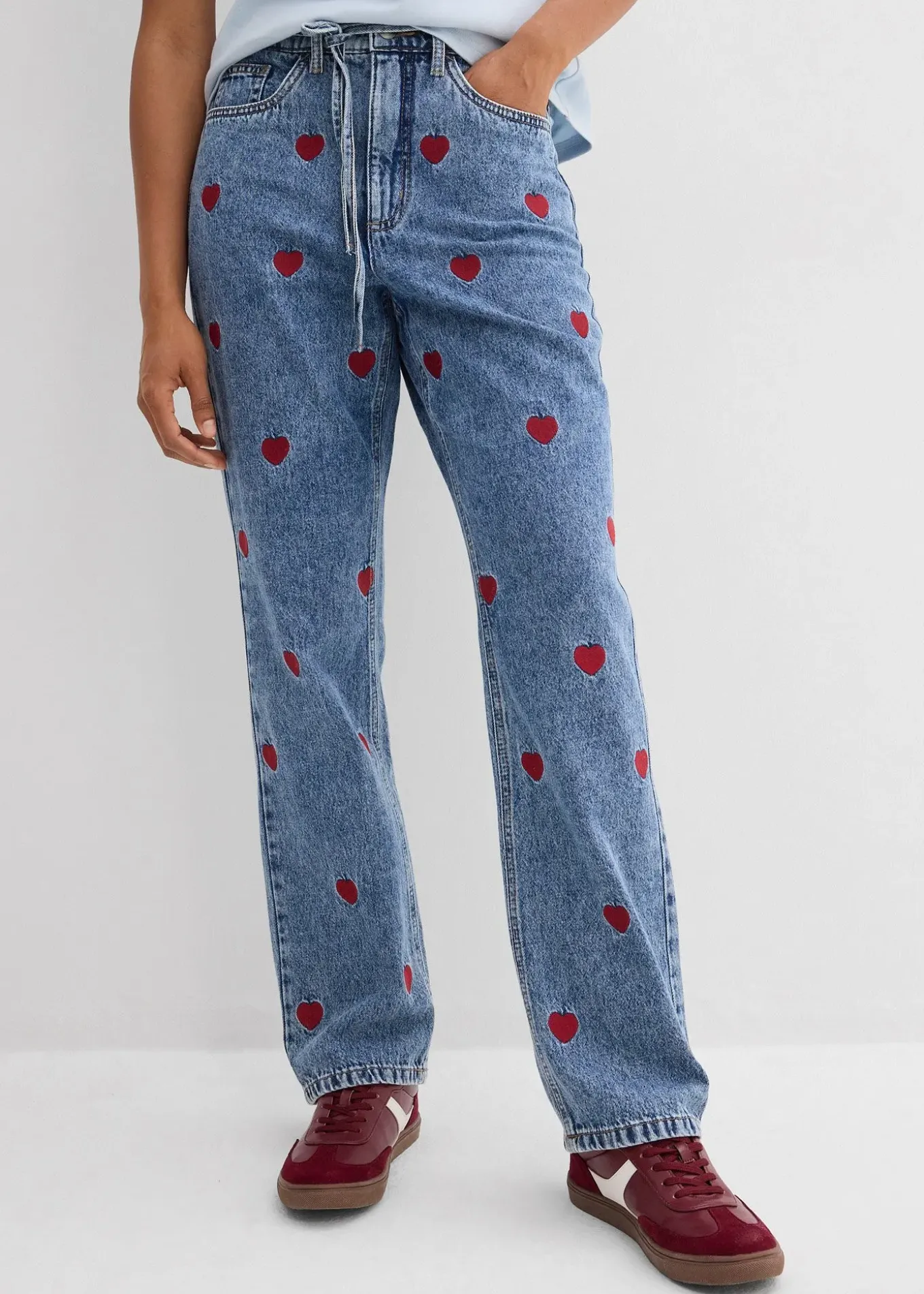 Jean droit et loose, taille haute, coton