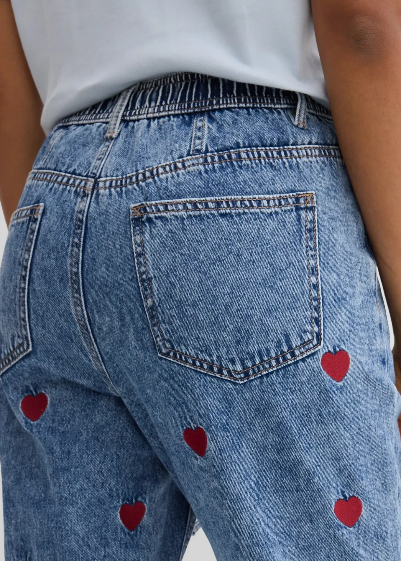 Jean droit et loose, taille haute, coton