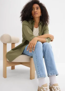 Jean droit et loose, taille mi-haute