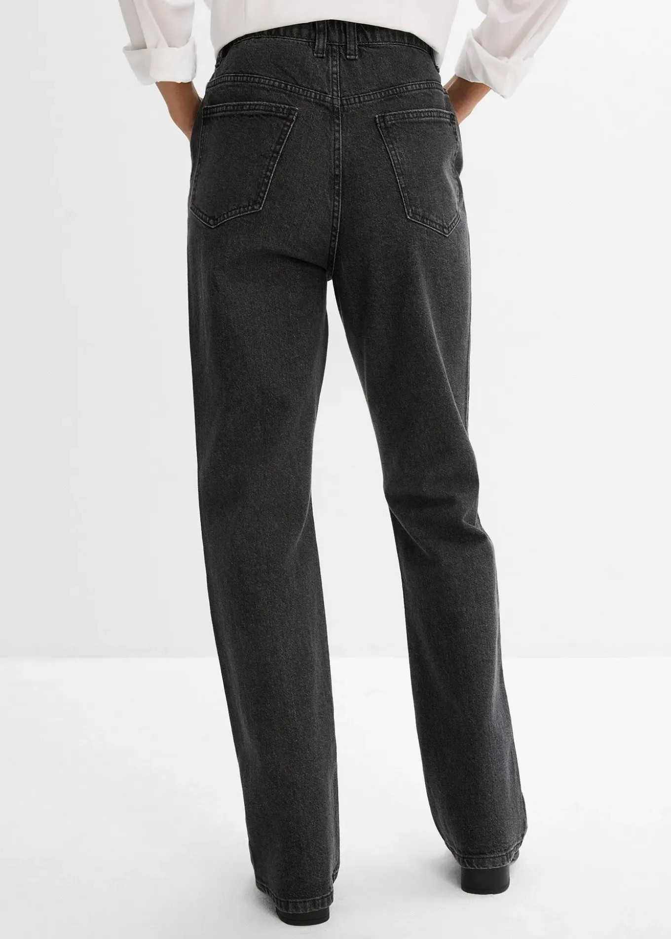 Jean droit loose, taille haute élastiquée avec strass