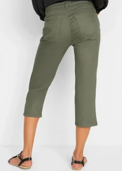 Jean droit, taille mi-haute et confortable