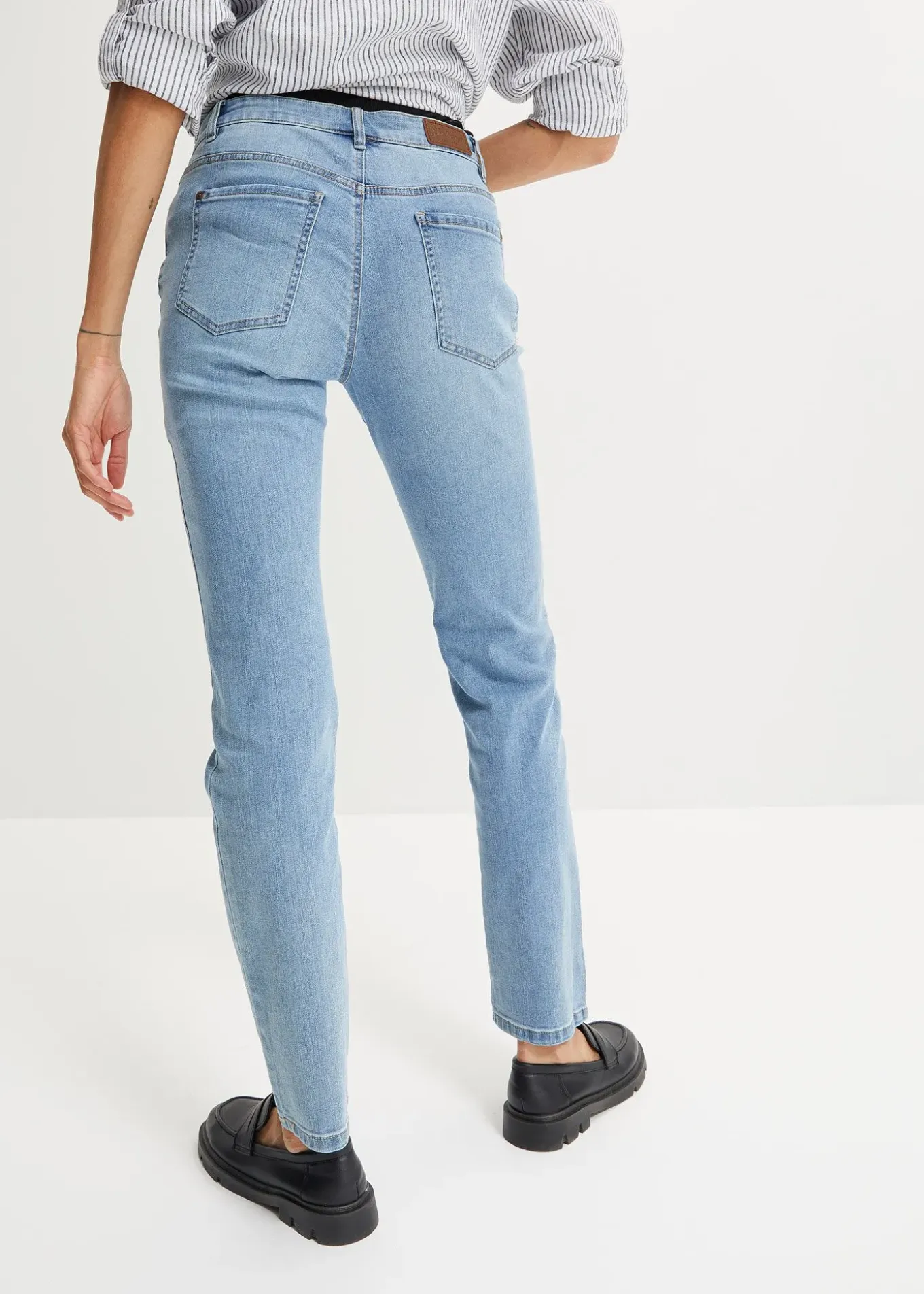 Jean droit taille mi-haute, extensible