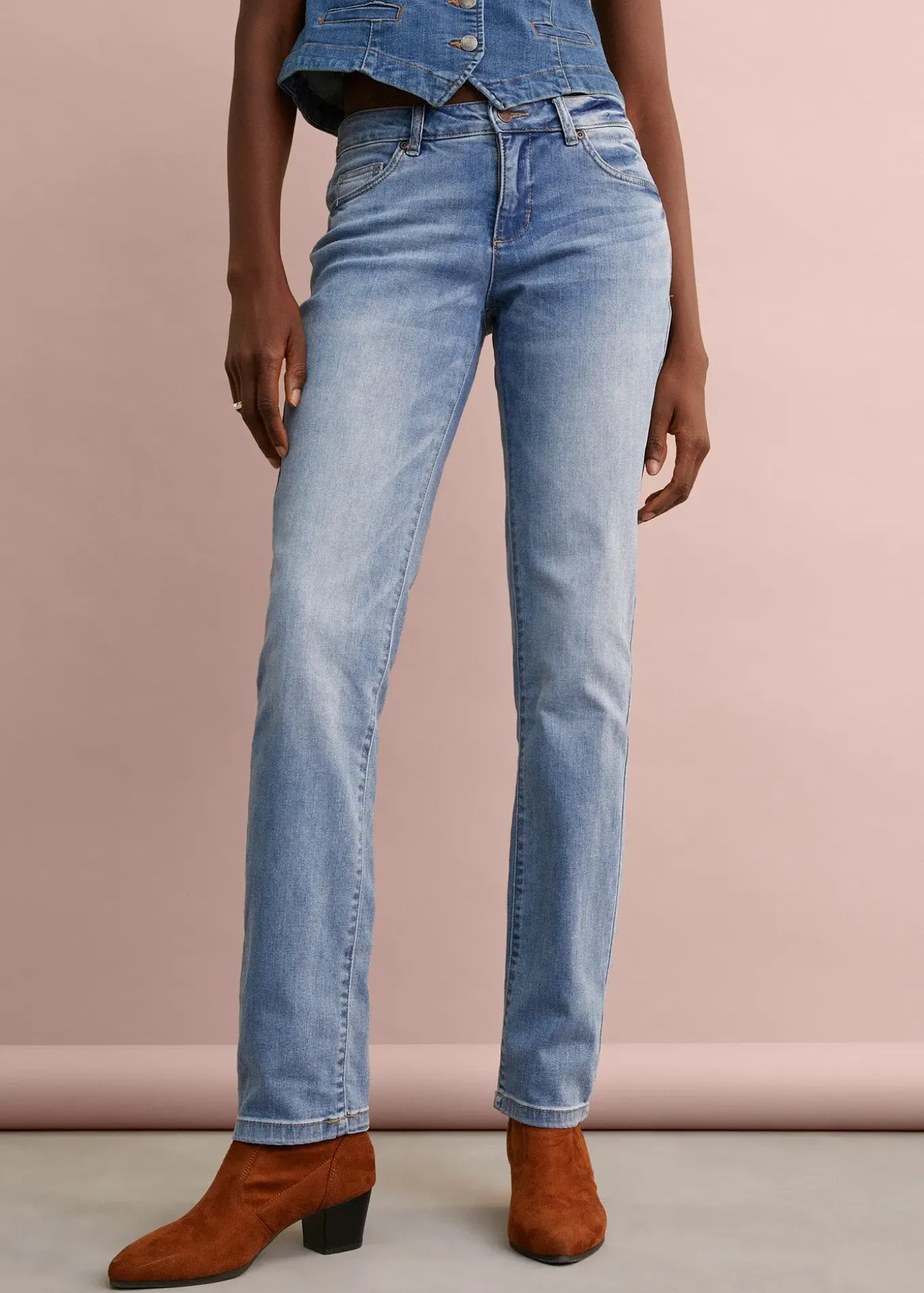 Jean droit taille mi-haute, extensible