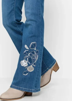 Jean Flare avec broderies florales