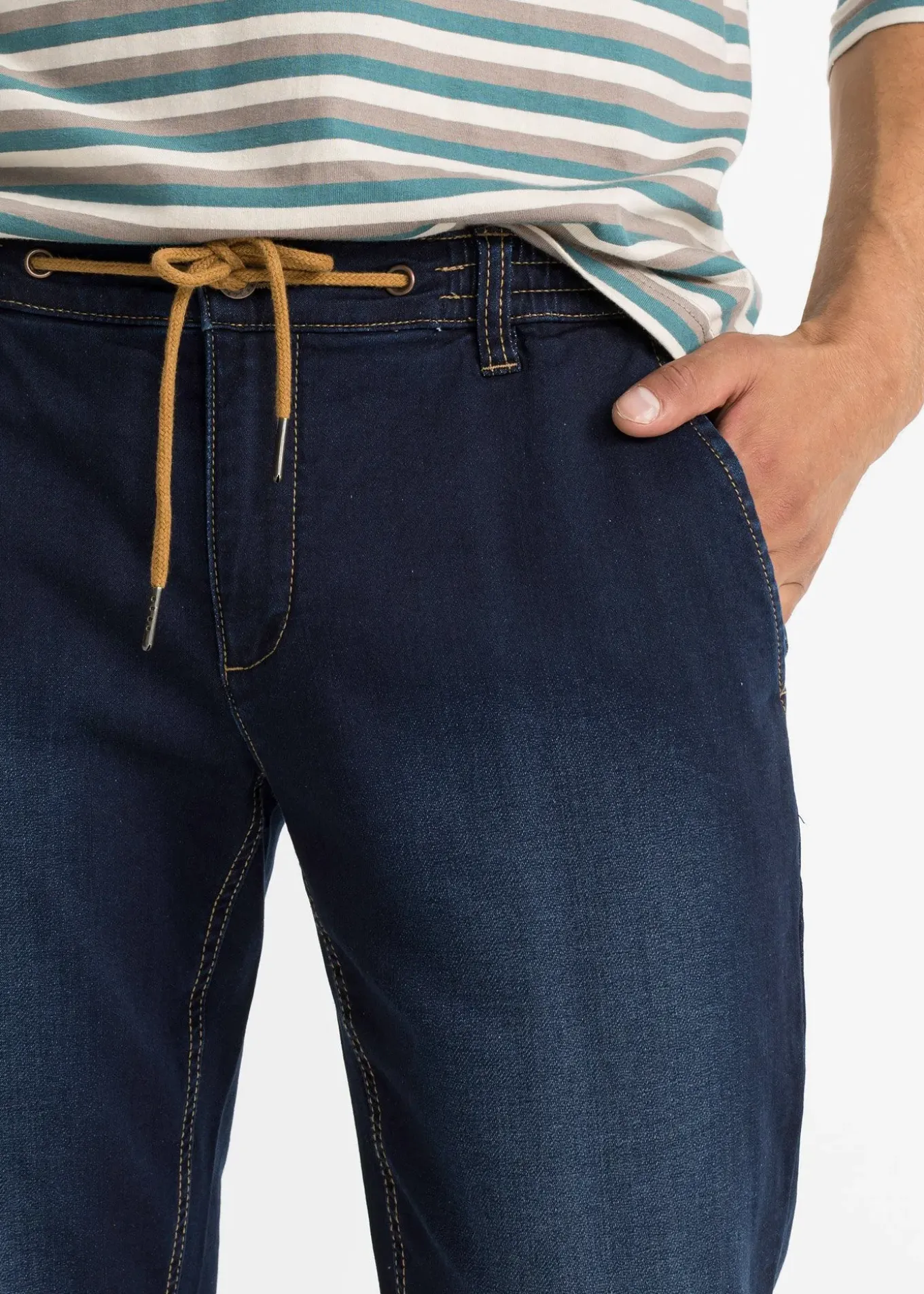 Jean jogger à taille élastiquée regular, fuselé