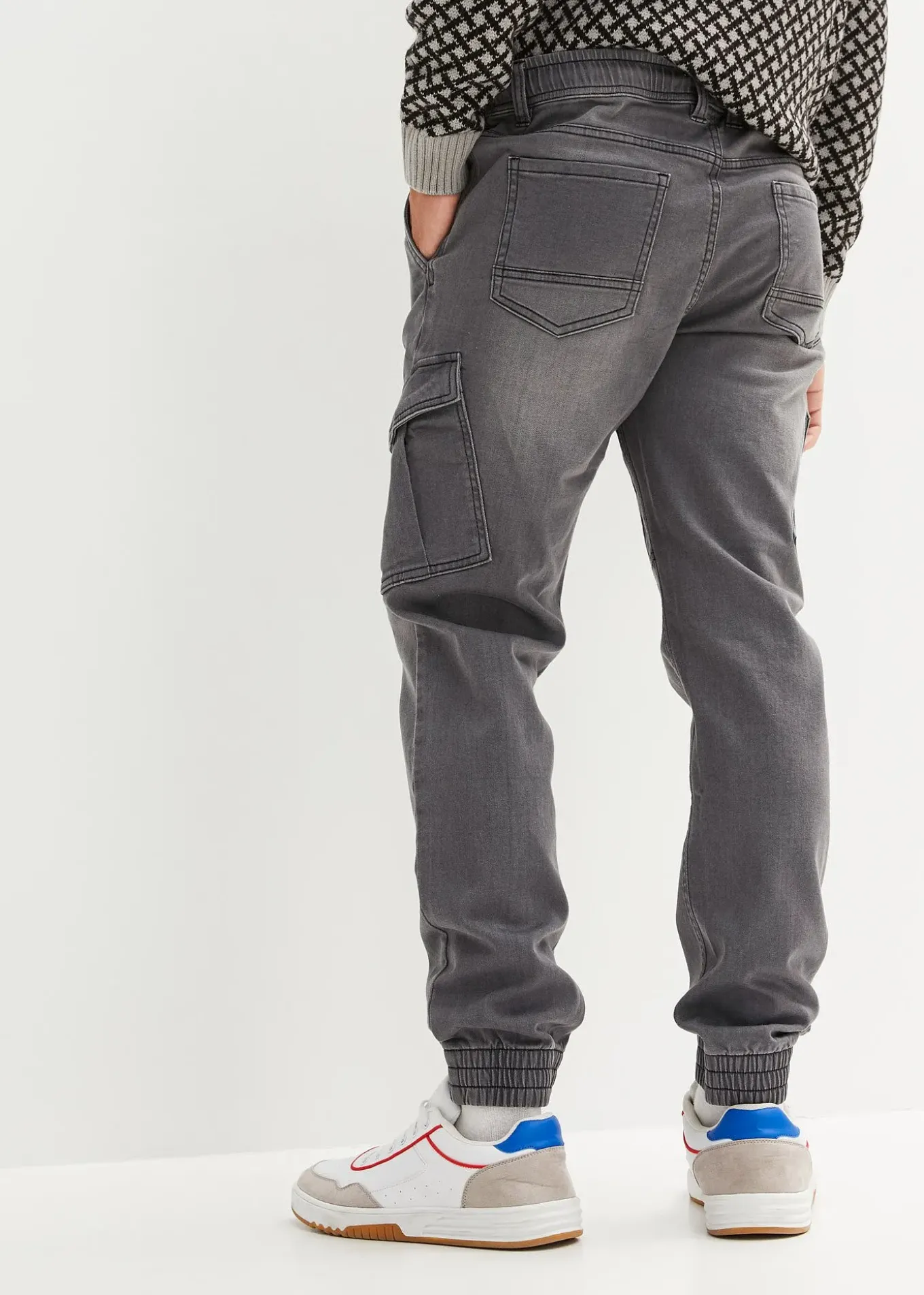 Jean jogger droit avec poches cargo, regular