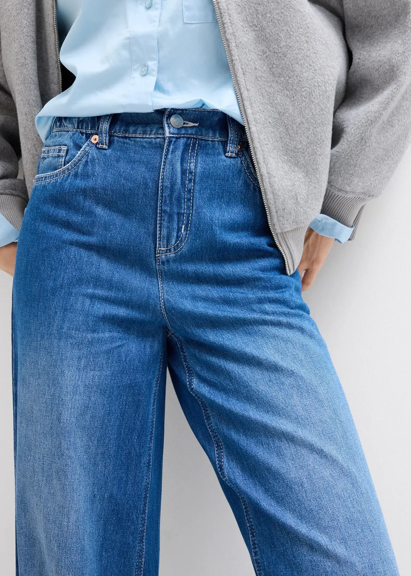 Jean large, taille haute et élastiquée