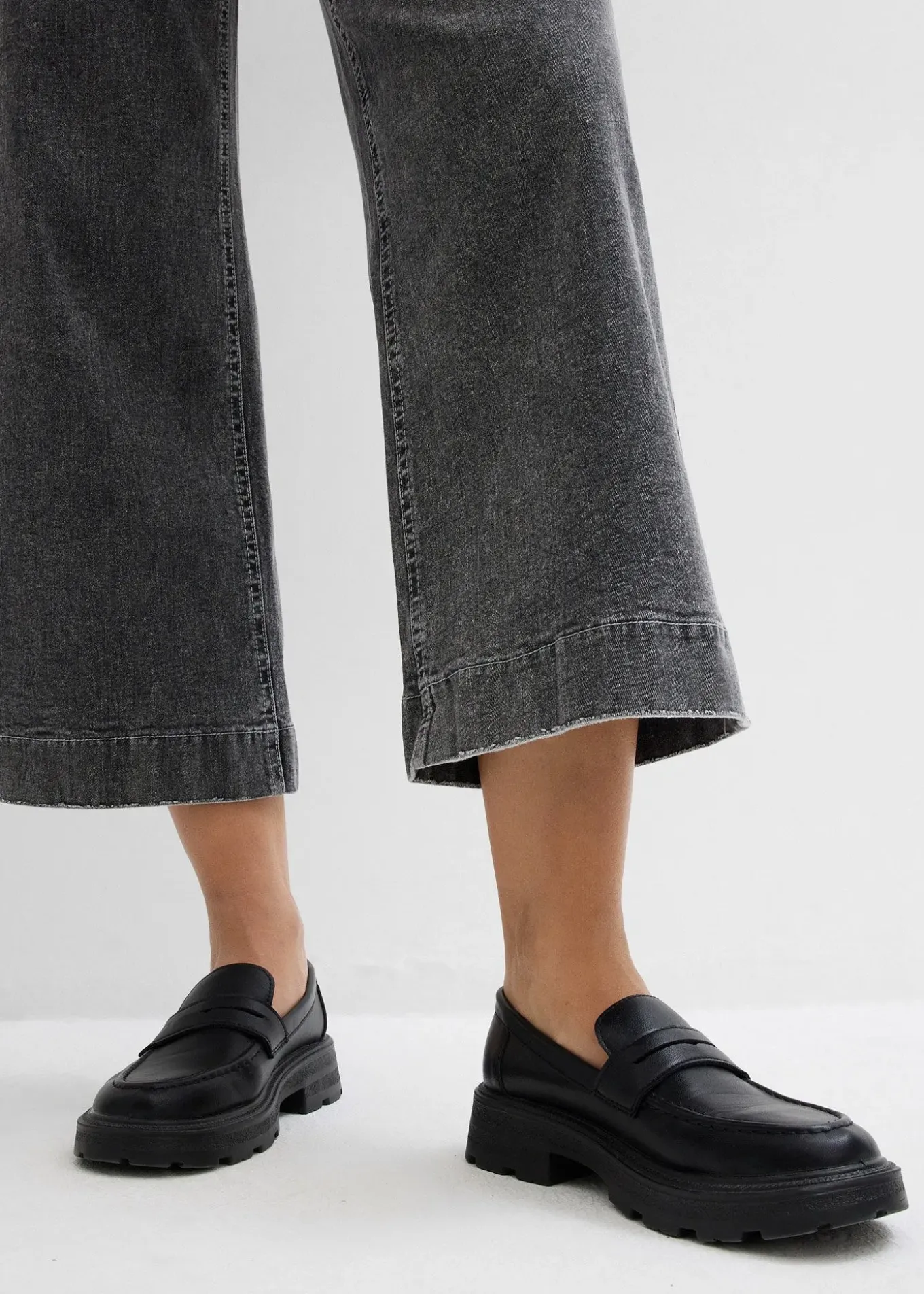 Jean large, taille haute, raccourci