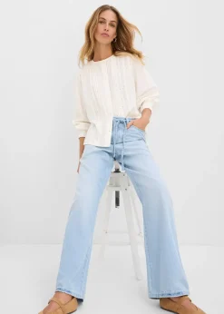 Jean large taille mi-haute avec ceinture