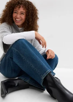 Jean large, taille mi-haute, avec strass