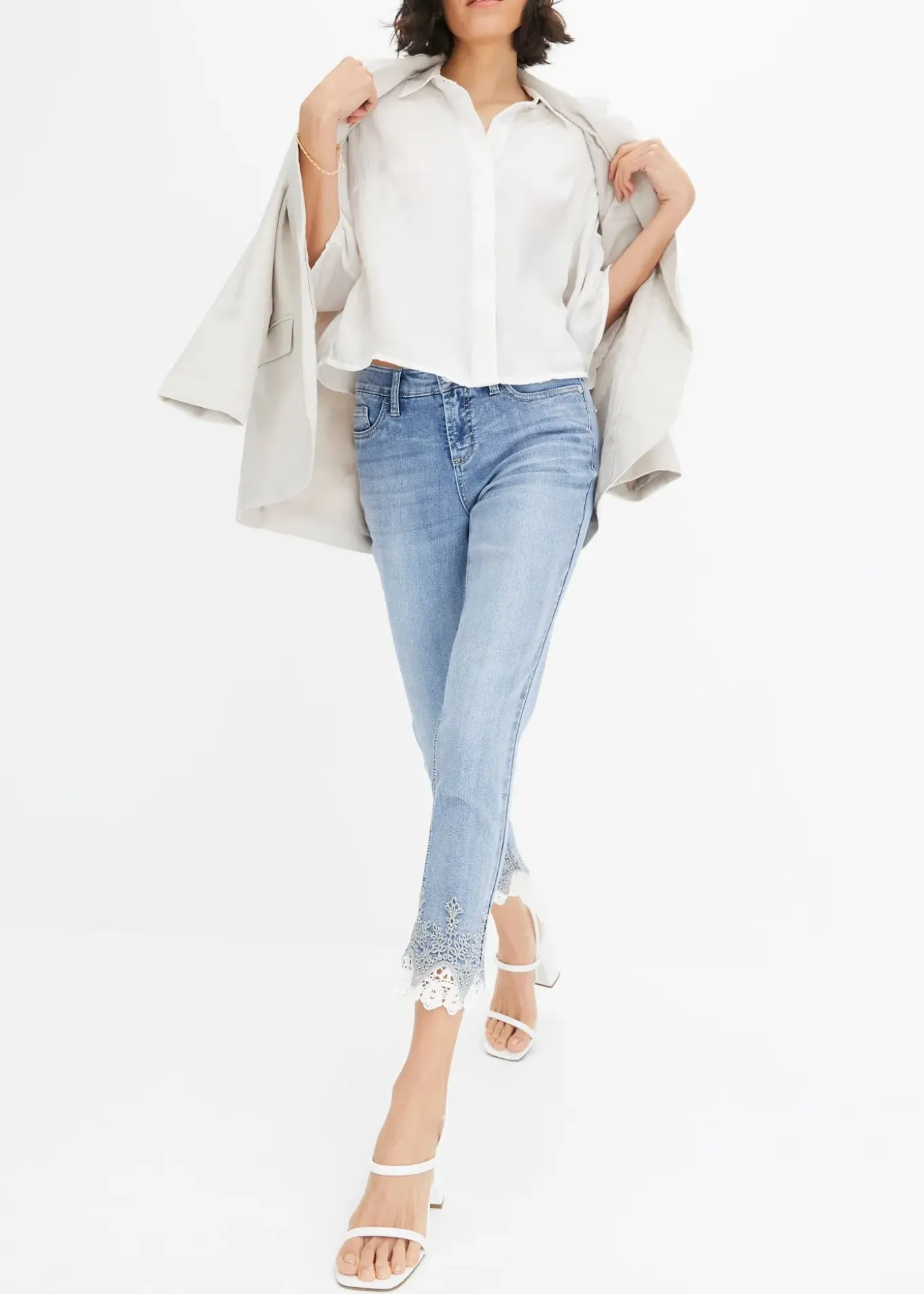 Jean skinny à dentelle