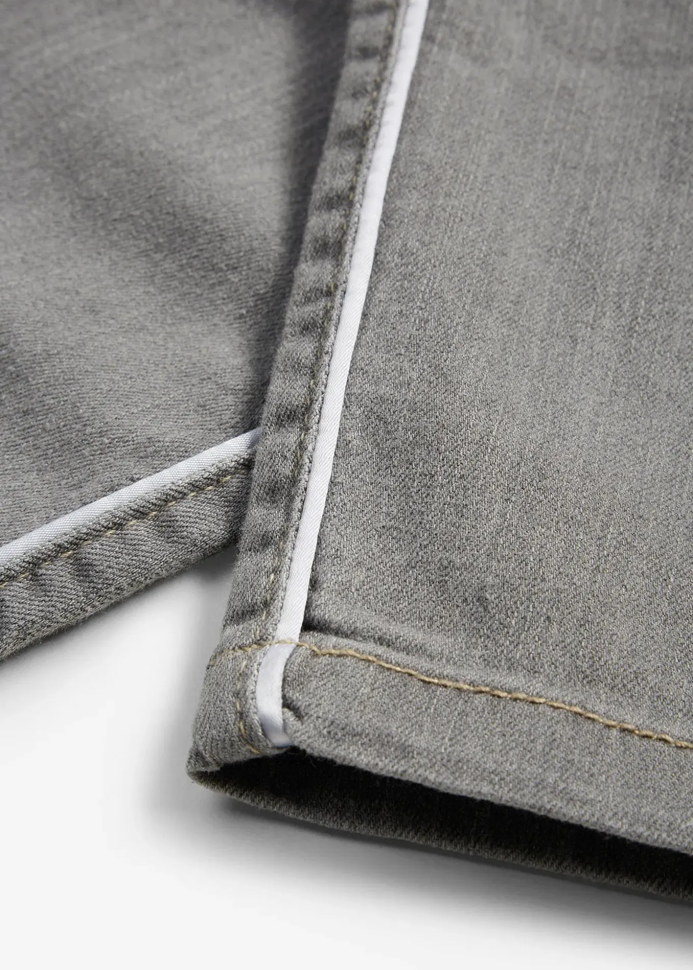 Jean skinny 7/8 extensible et confortable