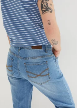 Jean slim, taille mi-haute, longueur 3/4