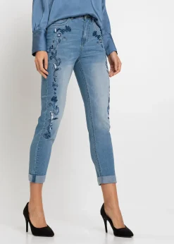 Jean slim taille mi-haute, court