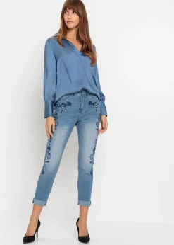Jean slim taille mi-haute, court