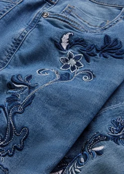 Jean slim taille mi-haute, court