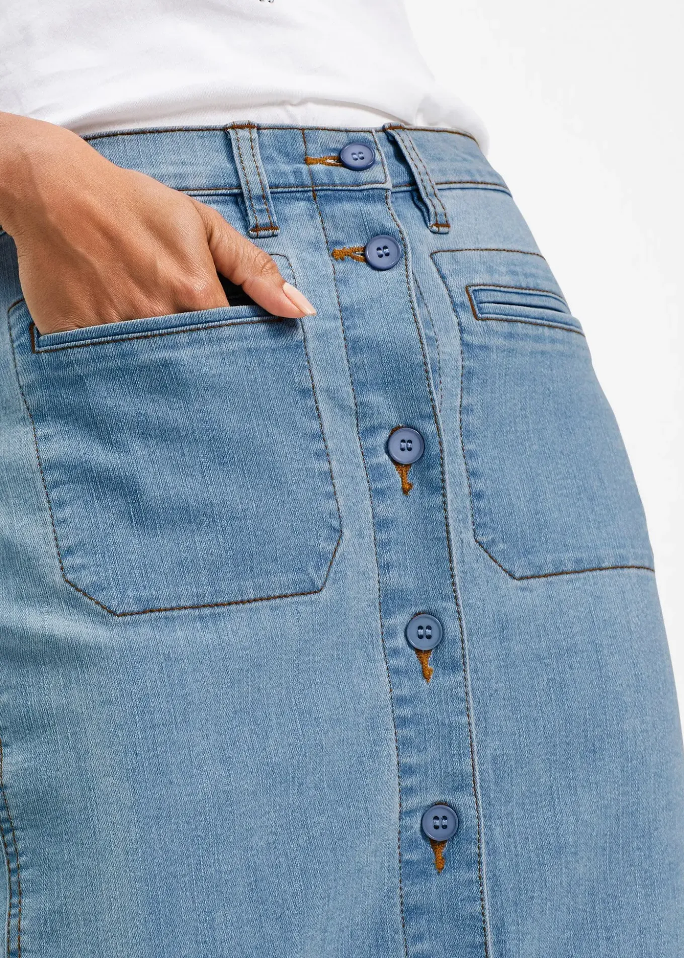 Jupe en jean à boutons