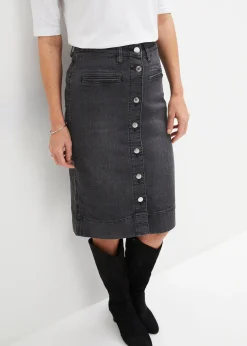 Jupe en jean avec boutons décoratifs