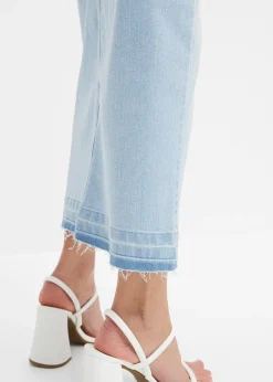 Jupe en jean fendue devant