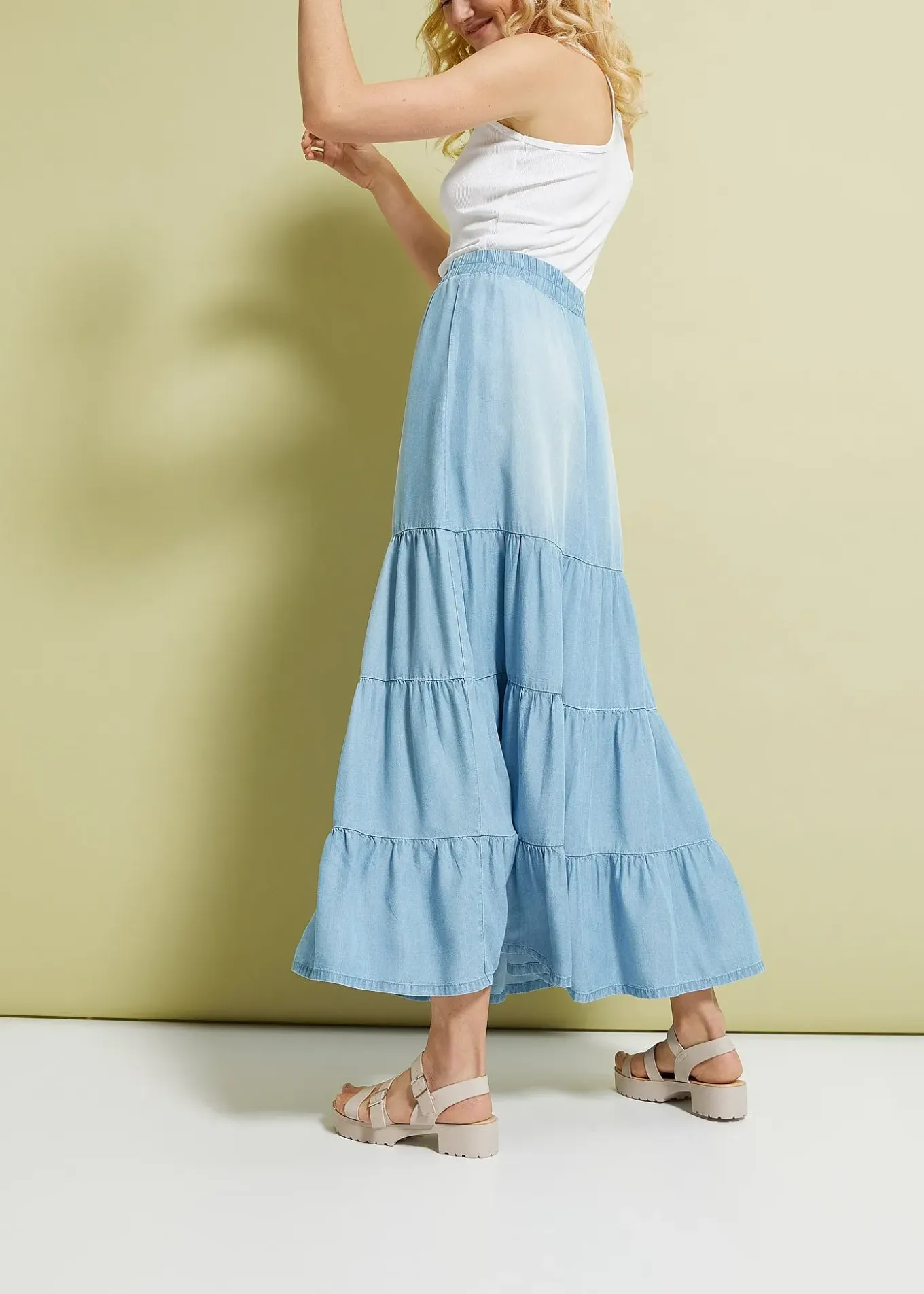 Jupe longue étagée