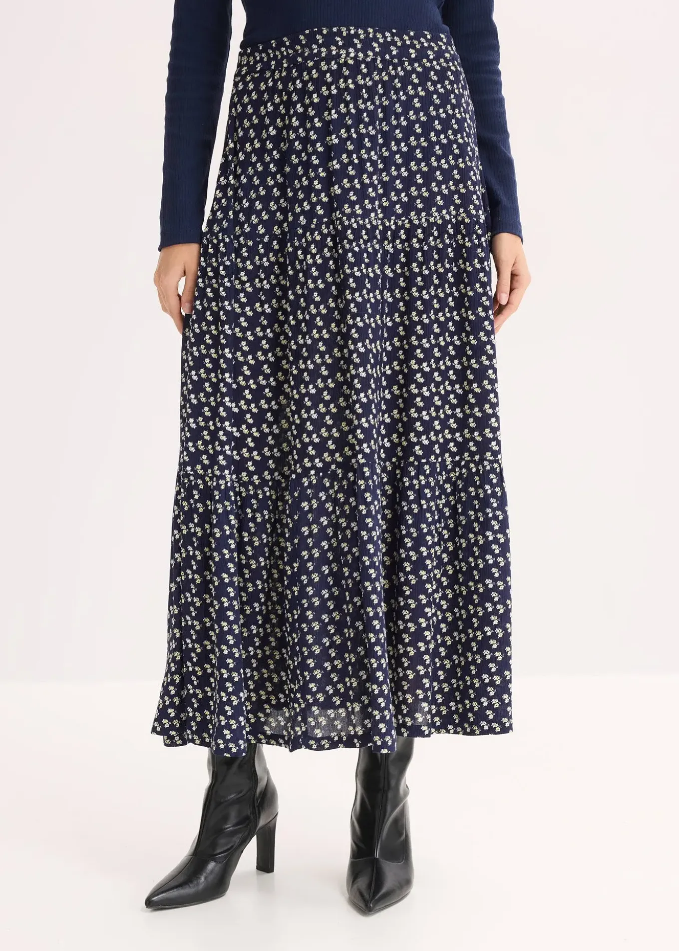 Jupe longue étagée en viscose texturée