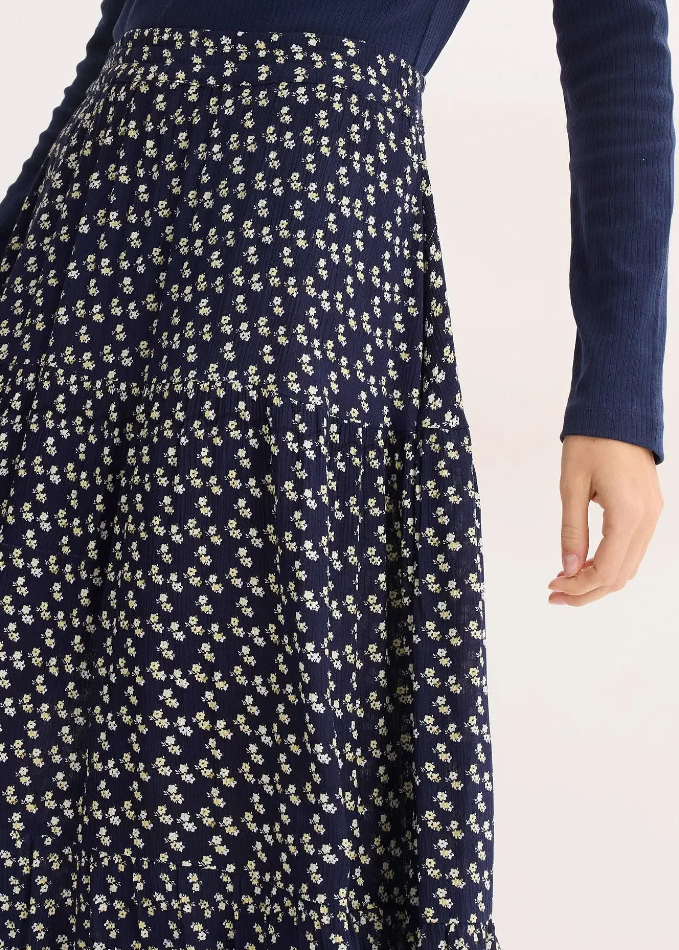 Jupe longue étagée en viscose texturée