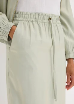 Jupe midi en satin brillant