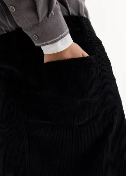 Jupe midi extensible en velours côtelé avec patte de boutonnage