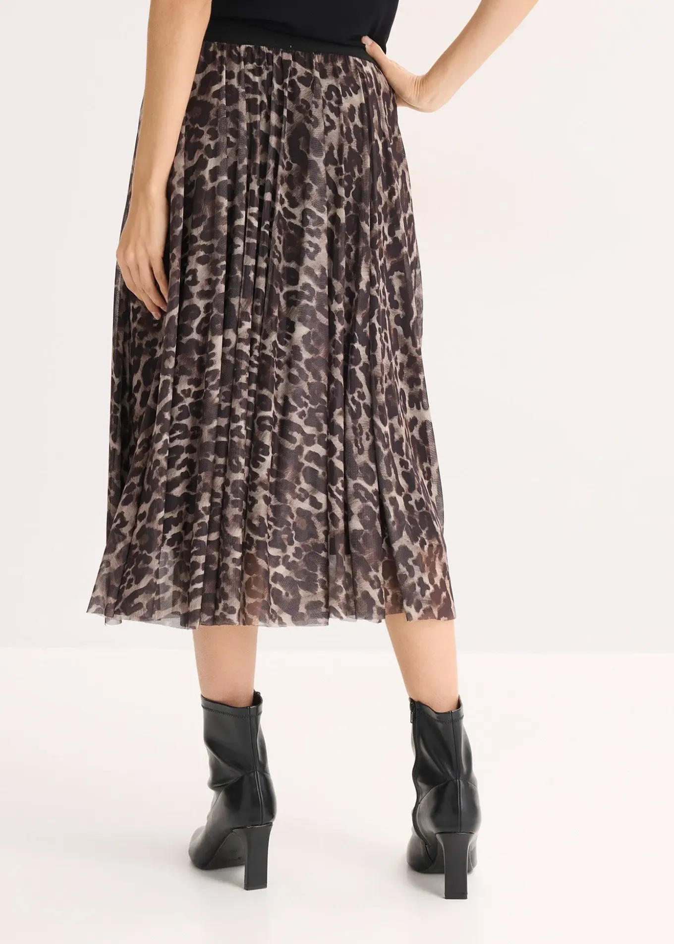 Jupe midi évasée en mesh