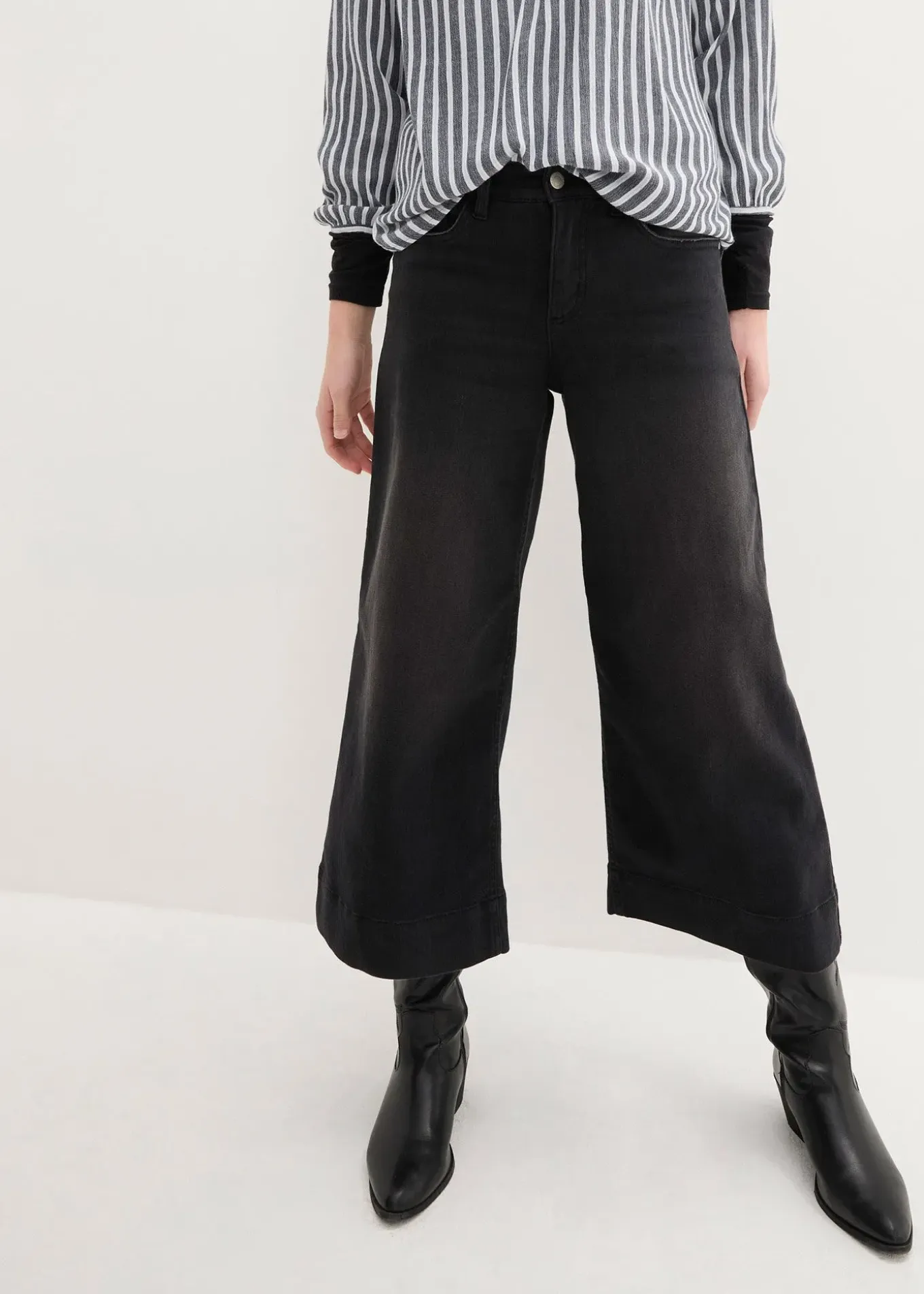 Jupe-culotte 7/8 en jean extensible ultra-doux