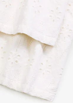 Jupe-culotte en broderie anglaise