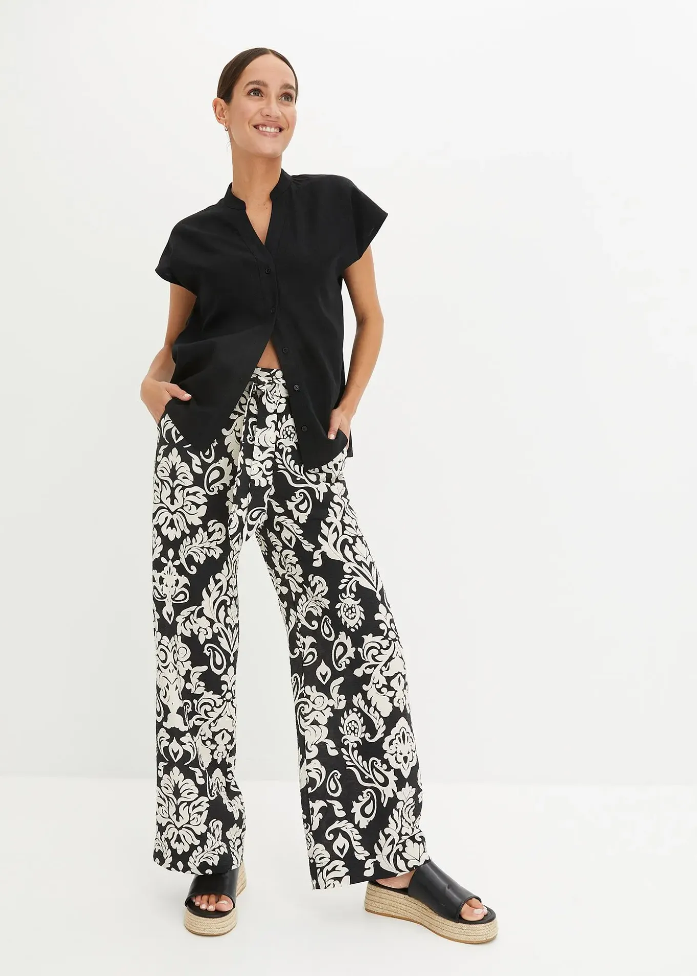 Léger chemisier manches courtes en lin mélangé