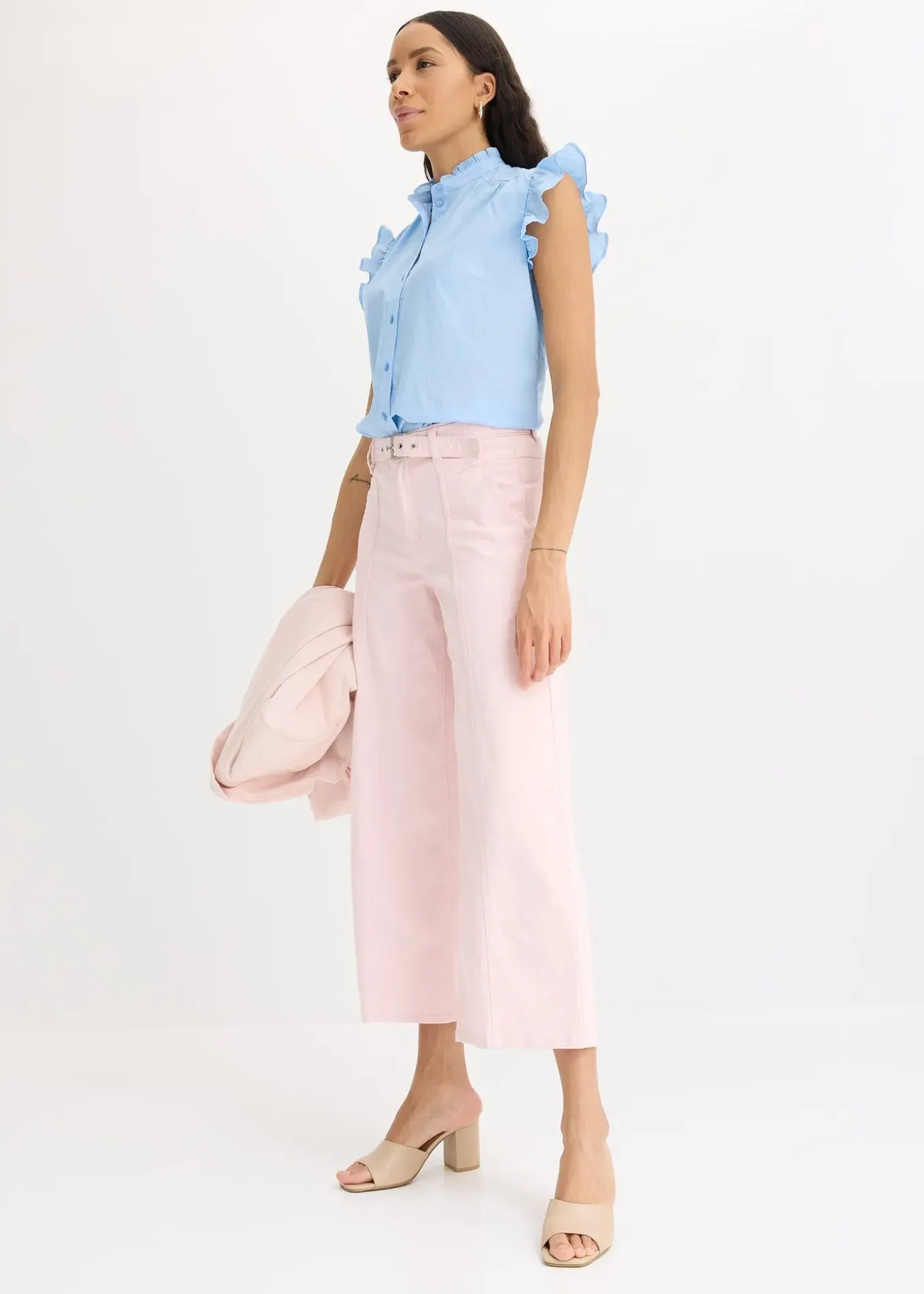 Léger chemisier sans manches