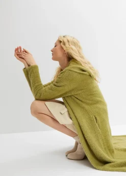 Long gilet en maille duveteuse