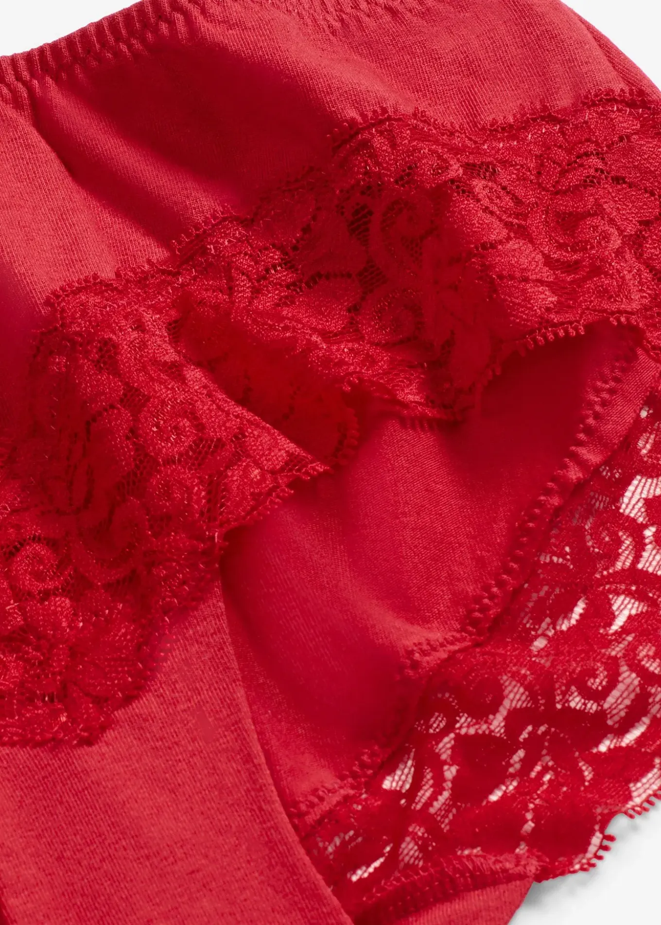 Lot de 4 culottes à dentelle