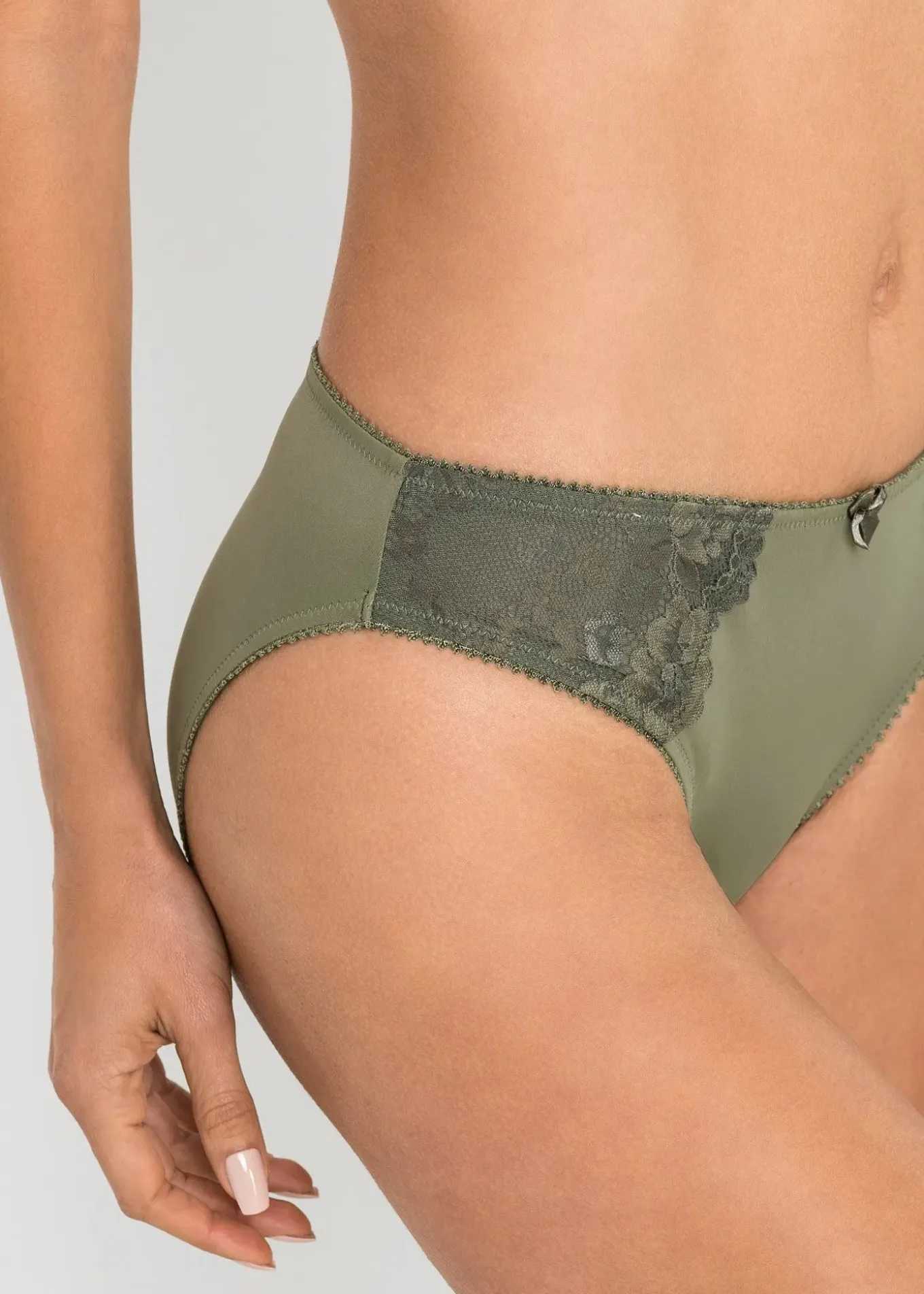 Lot de 2 slips avec dentelle