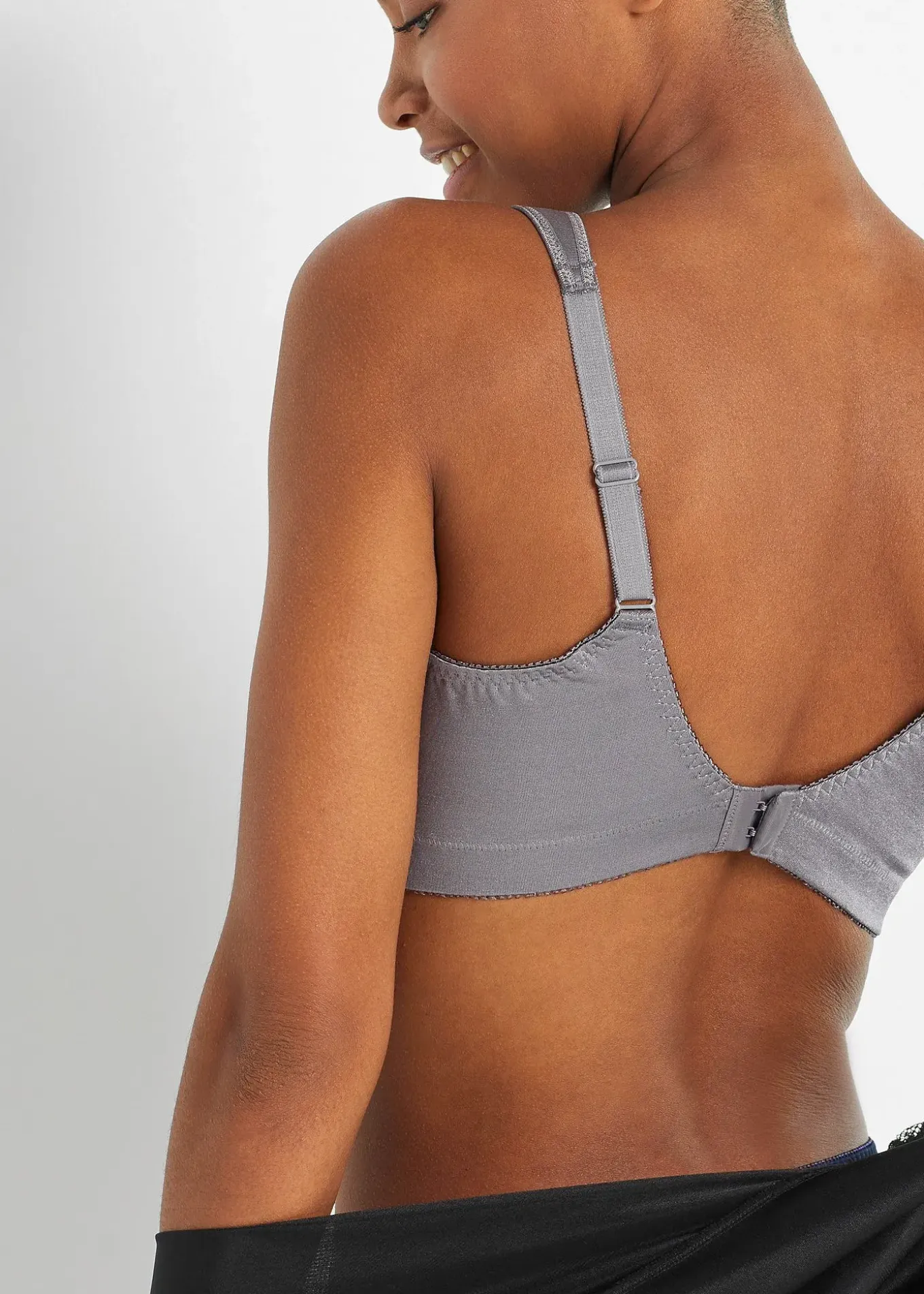 Lot de 2 soutiens-gorge grand maintien sans armatures, bretelles rembourrées