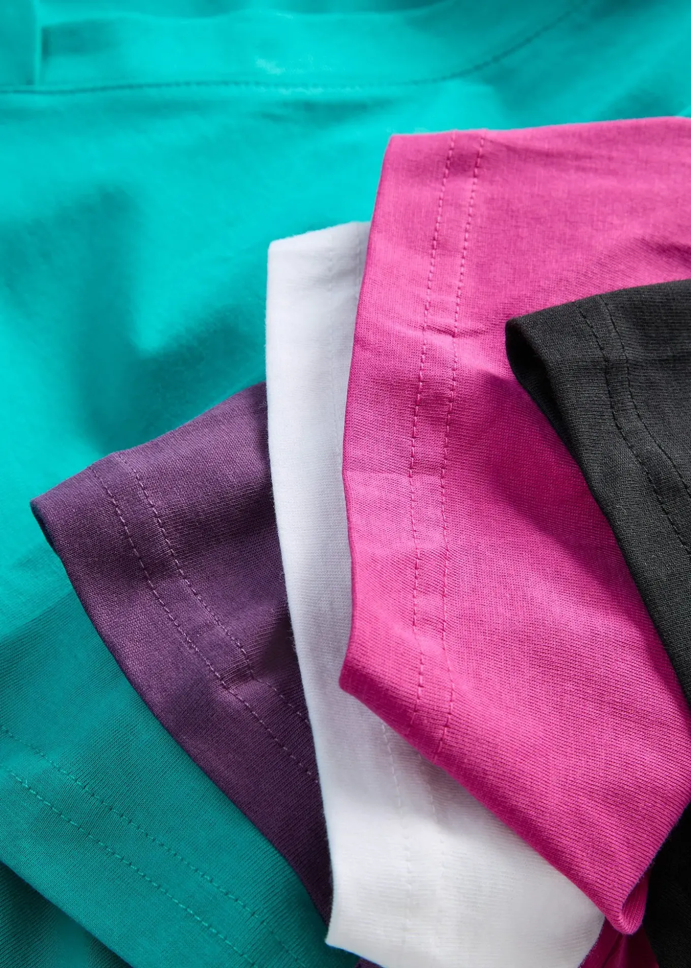 Lot de 5 T-shirts longs et amples à col V