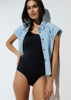 Maillot 1 pièce échancrure haute dans le dos