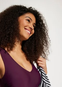 Maillot 1 pièce sculptant à col en V, maintien modéré