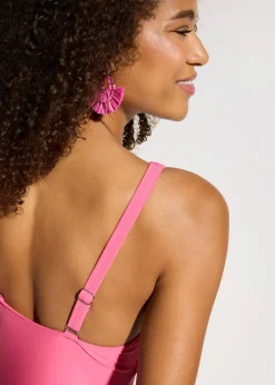 Maillot 1 pièce sculptant à encolure carrée, maintien modéré