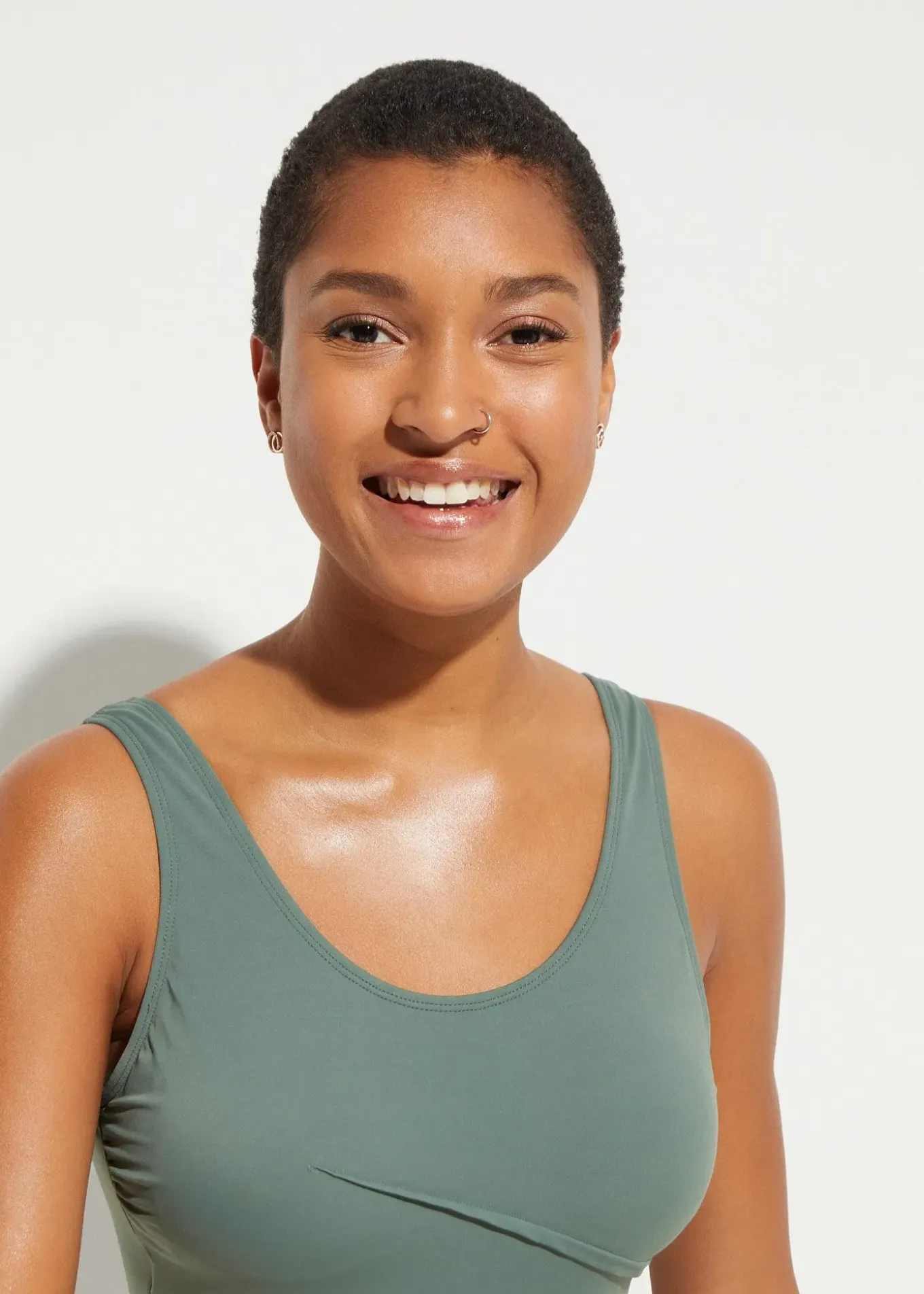 Maillot 1 pièce sculptant, maintien léger, avec plis décoratifs