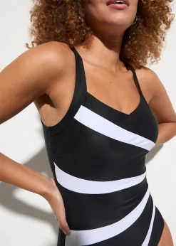 Maillot sculptant à empiècement, maintien modéré