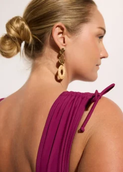 Maillot sculptant à larges bretelles, maintien léger