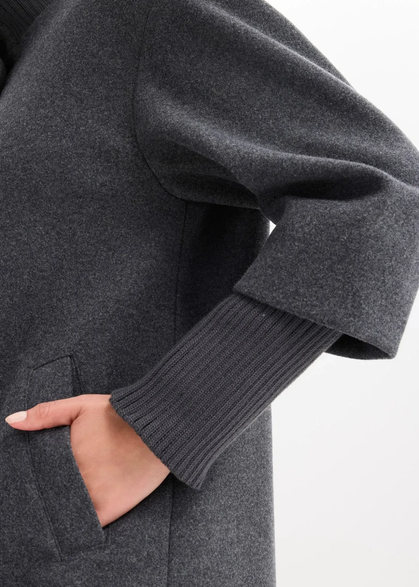 Manteau court aspect laine