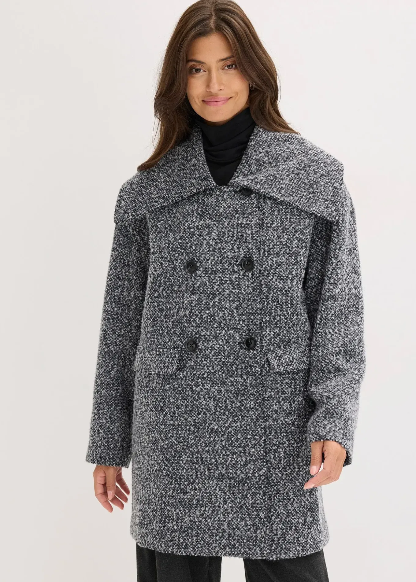 Manteau court et oversize, aspect chiné