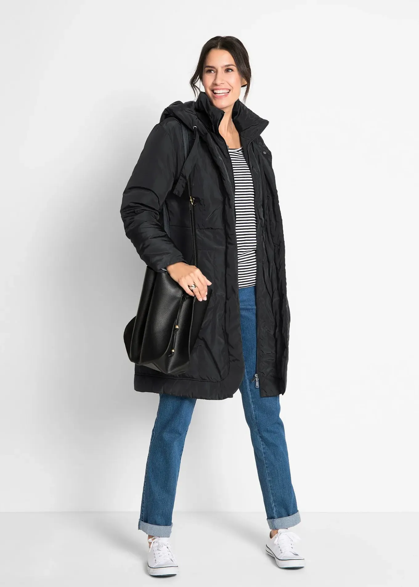 Manteau court légèrement rembourré à capuche